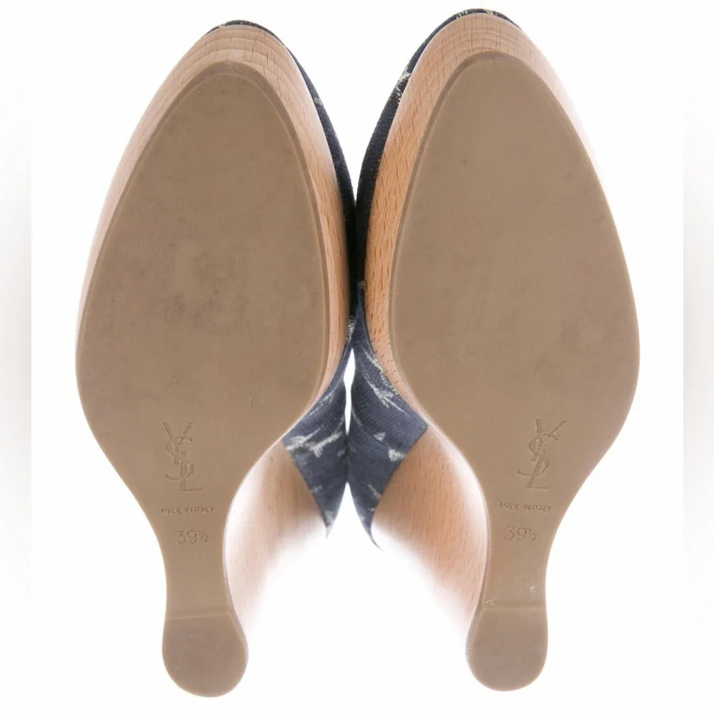 YSL YVES SAINT LAURENT Starfish Print Canvas Platform Wedge Size 9.5 US  EU 39.5